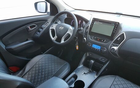 Hyundai ix35 I рестайлинг, 2011 год, 1 399 000 рублей, 9 фотография