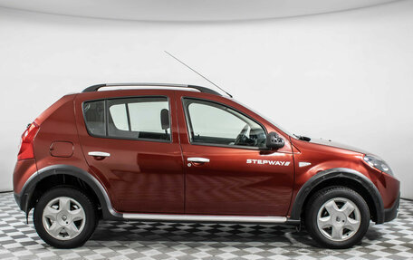 Renault Sandero I, 2013 год, 845 000 рублей, 4 фотография