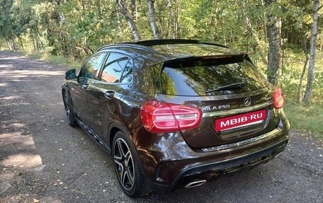 Mercedes-Benz GLA, 2014 год, 1 900 000 рублей, 2 фотография