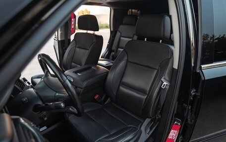 Chevrolet Tahoe IV, 2018 год, 3 800 000 рублей, 12 фотография