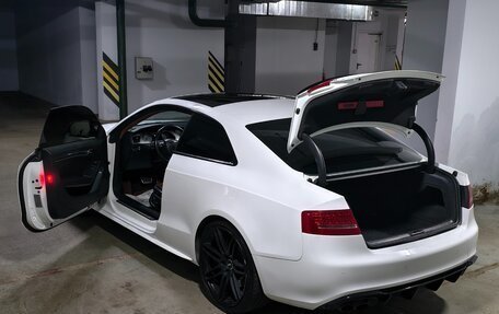 Audi S5, 2009 год, 2 300 000 рублей, 13 фотография