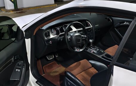 Audi S5, 2009 год, 2 300 000 рублей, 14 фотография