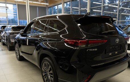 Toyota Highlander, 2026 год, 4 850 000 рублей, 2 фотография