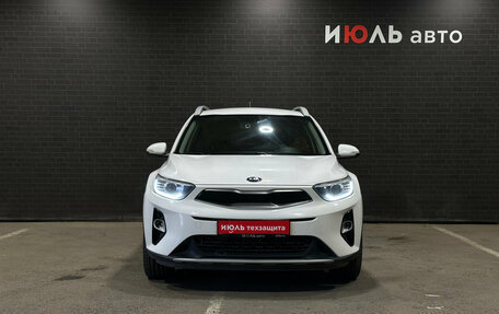KIA Stonic, 2019 год, 1 550 000 рублей, 2 фотография