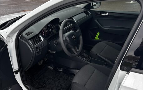 Skoda Rapid I, 2018 год, 1 350 000 рублей, 6 фотография
