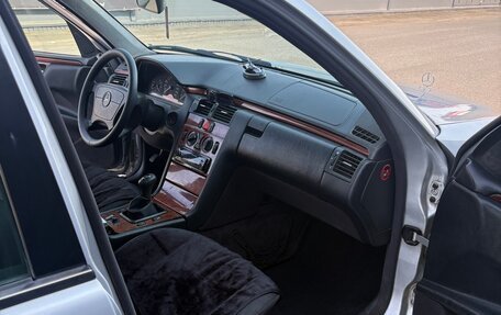 Mercedes-Benz E-Класс, 1999 год, 490 000 рублей, 16 фотография