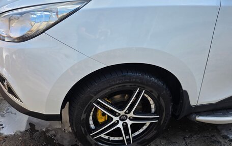 Hyundai ix35 I рестайлинг, 2010 год, 930 000 рублей, 11 фотография