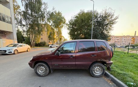 Chevrolet Niva I рестайлинг, 2004 год, 220 000 рублей, 4 фотография