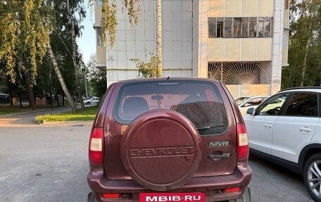 Chevrolet Niva I рестайлинг, 2004 год, 220 000 рублей, 3 фотография