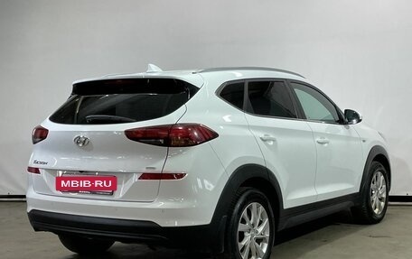 Hyundai Tucson III, 2018 год, 2 100 000 рублей, 5 фотография