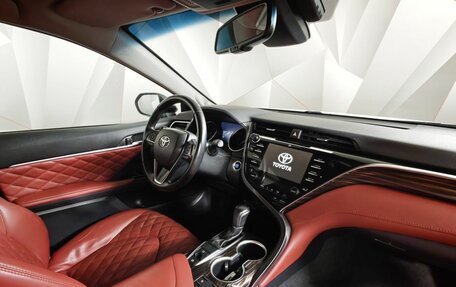 Toyota Camry, 2020 год, 2 441 000 рублей, 13 фотография