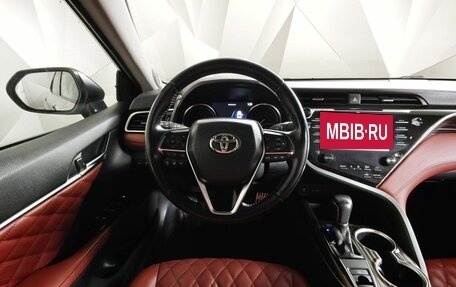 Toyota Camry, 2020 год, 2 441 000 рублей, 20 фотография