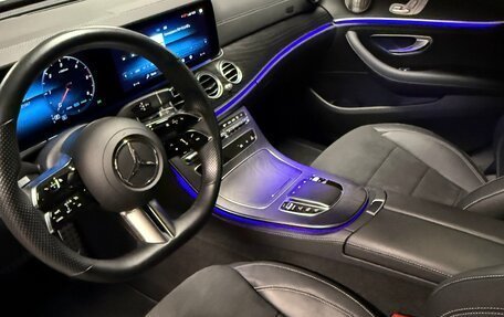 Mercedes-Benz E-Класс, 2022 год, 6 750 000 рублей, 7 фотография