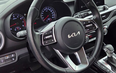KIA Cerato IV, 2022 год, 2 700 000 рублей, 20 фотография