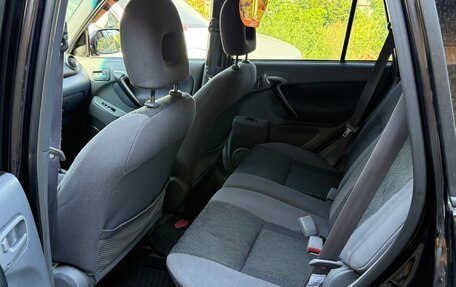 Toyota RAV4, 2001 год, 640 000 рублей, 17 фотография