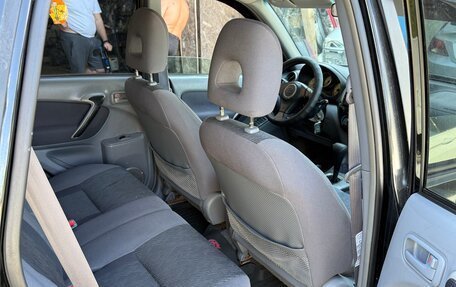 Toyota RAV4, 2001 год, 640 000 рублей, 16 фотография