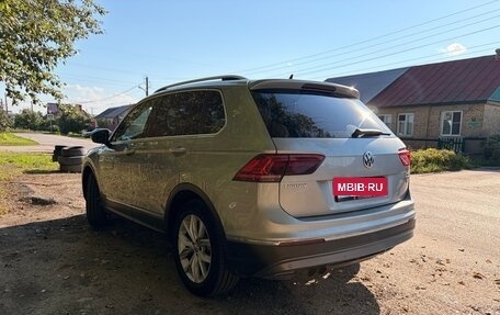 Volkswagen Tiguan II, 2017 год, 2 500 000 рублей, 5 фотография