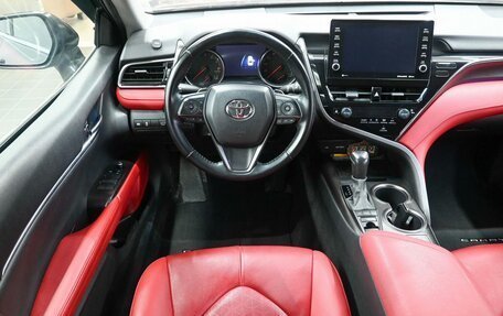Toyota Camry, 2021 год, 2 519 900 рублей, 9 фотография