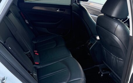 Hyundai Sonata VII, 2019 год, 2 150 000 рублей, 10 фотография