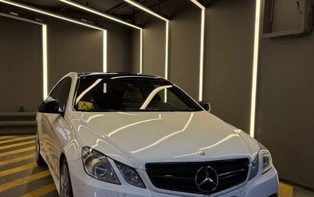 Mercedes-Benz E-Класс, 2013 год, 1 200 000 рублей, 1 фотография