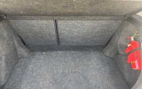 Toyota Corolla, 2003 год, 650 000 рублей, 10 фотография