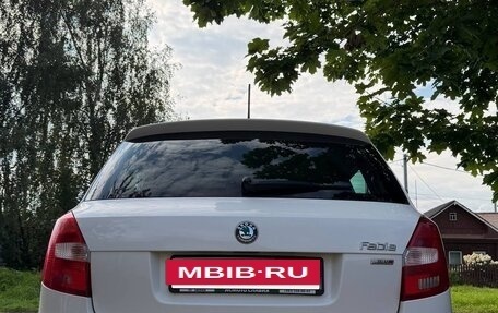 Skoda Fabia II, 2011 год, 900 000 рублей, 12 фотография