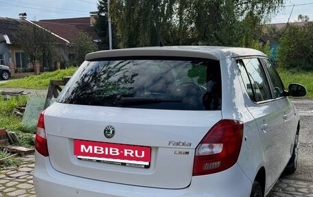 Skoda Fabia II, 2011 год, 900 000 рублей, 11 фотография