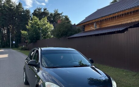 KIA cee'd I рестайлинг, 2009 год, 540 000 рублей, 2 фотография