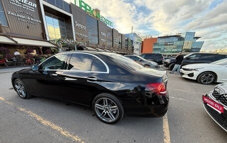Mercedes-Benz E-Класс, 2019 год, 6 000 000 рублей, 4 фотография