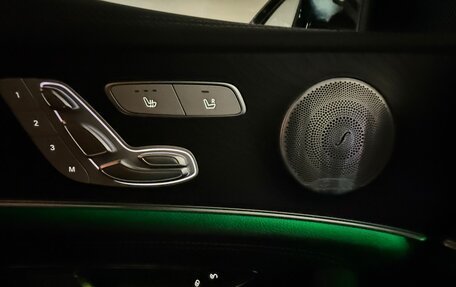 Mercedes-Benz E-Класс, 2019 год, 6 000 000 рублей, 11 фотография