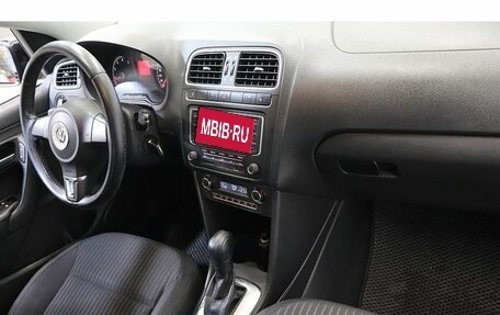 Volkswagen Polo VI (EU Market), 2013 год, 634 800 рублей, 5 фотография