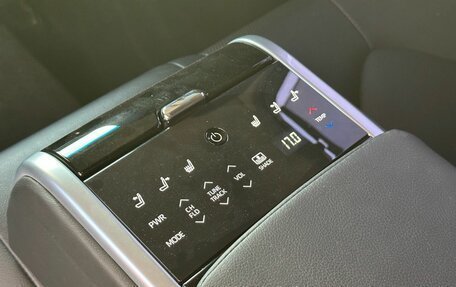 Toyota Camry, 2018 год, 2 570 000 рублей, 4 фотография
