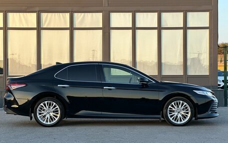 Toyota Camry, 2018 год, 2 570 000 рублей, 9 фотография