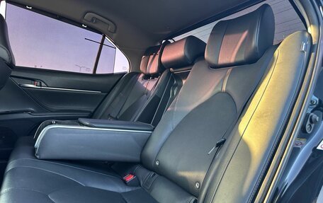 Toyota Camry, 2018 год, 2 570 000 рублей, 26 фотография