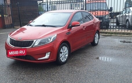 KIA Rio III рестайлинг, 2012 год, 700 000 рублей, 2 фотография