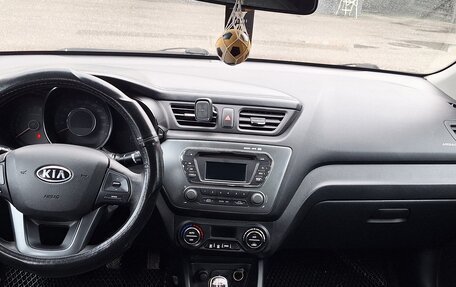 KIA Rio III рестайлинг, 2012 год, 700 000 рублей, 13 фотография