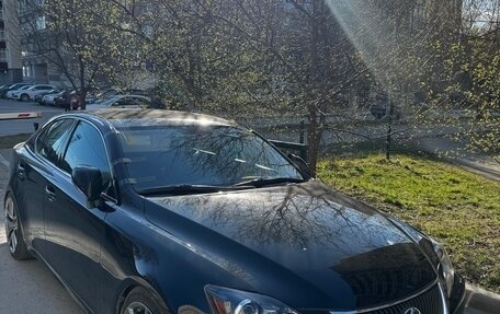 Lexus IS II рестайлинг 2, 2008 год, 1 600 000 рублей, 2 фотография