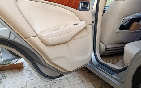 Nissan Bluebird Sylphy II, 2004 год, 230 000 рублей, 15 фотография