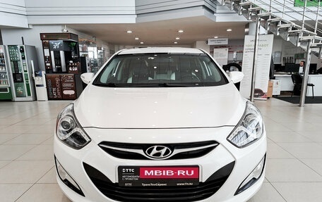 Hyundai i40 I рестайлинг, 2014 год, 1 300 000 рублей, 2 фотография