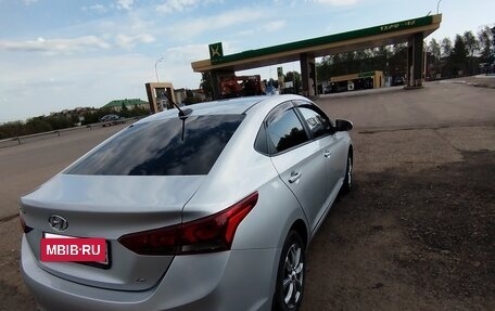 Hyundai Solaris II рестайлинг, 2017 год, 1 270 000 рублей, 13 фотография
