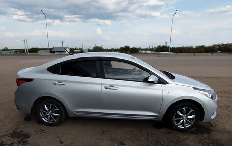 Hyundai Solaris II рестайлинг, 2017 год, 1 270 000 рублей, 14 фотография