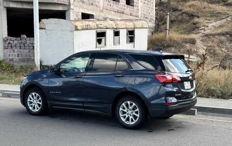 Chevrolet Equinox III, 2018 год, 1 300 000 рублей, 4 фотография