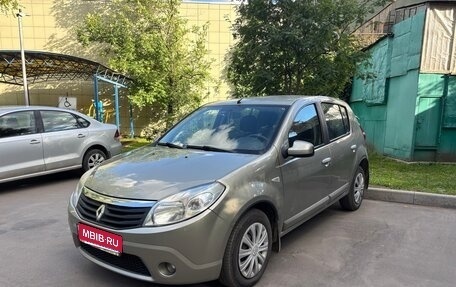 Renault Sandero I, 2011 год, 600 000 рублей, 1 фотография