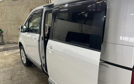 Mitsubishi Delica D:5 I, 2017 год, 2 450 000 рублей, 5 фотография