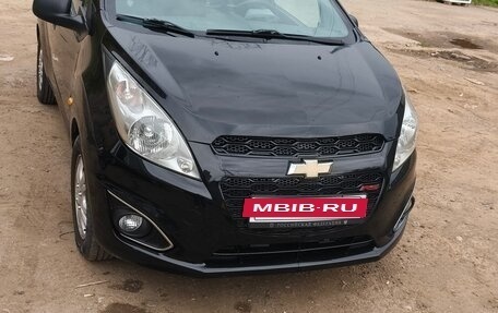 Chevrolet Spark IV, 2017 год, 585 000 рублей, 3 фотография