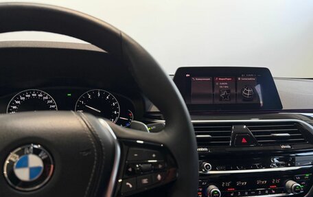 BMW 5 серия, 2020 год, 2 449 990 рублей, 10 фотография