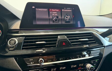 BMW 5 серия, 2020 год, 2 449 990 рублей, 15 фотография