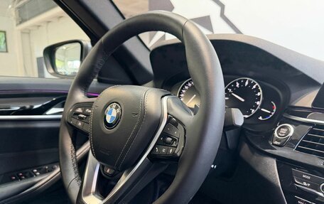 BMW 5 серия, 2020 год, 2 449 990 рублей, 18 фотография