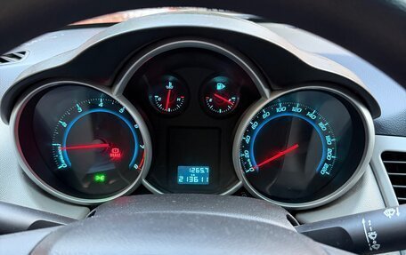 Chevrolet Cruze II, 2011 год, 650 000 рублей, 10 фотография