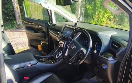 Toyota Alphard III, 2018 год, 4 550 000 рублей, 12 фотография